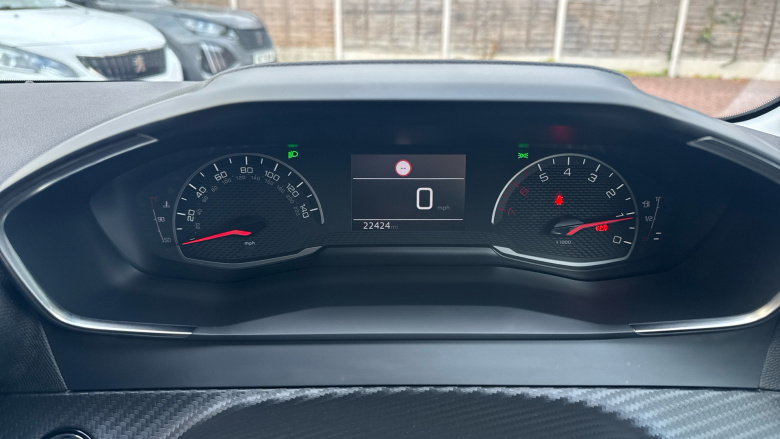 Peugeot 208 1.2 PureTech 100 Allure 5dr Petrol Hatchback